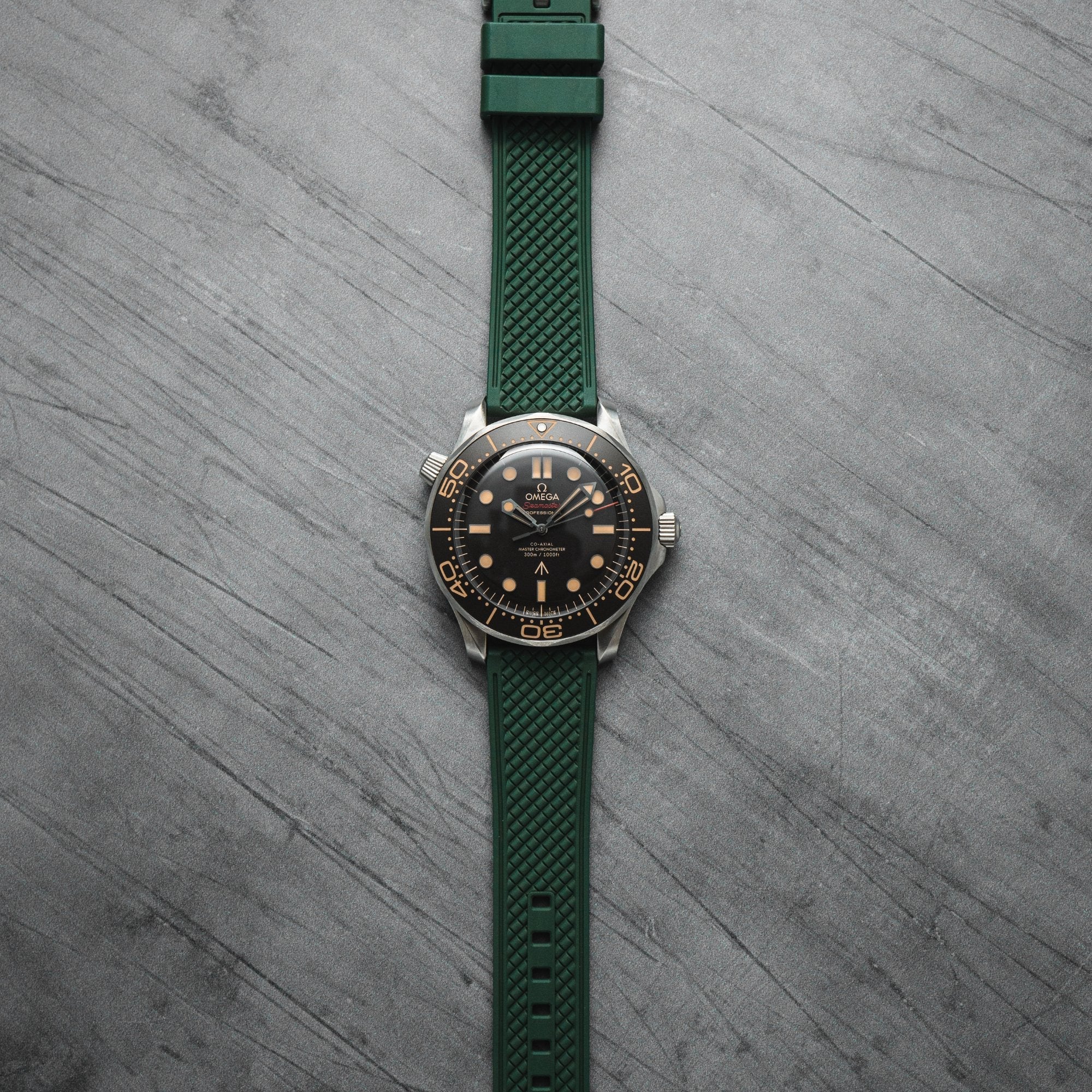 Orange Checkered Quick-Release Vulcanized FKM Rubber Watch Strap (2419)
