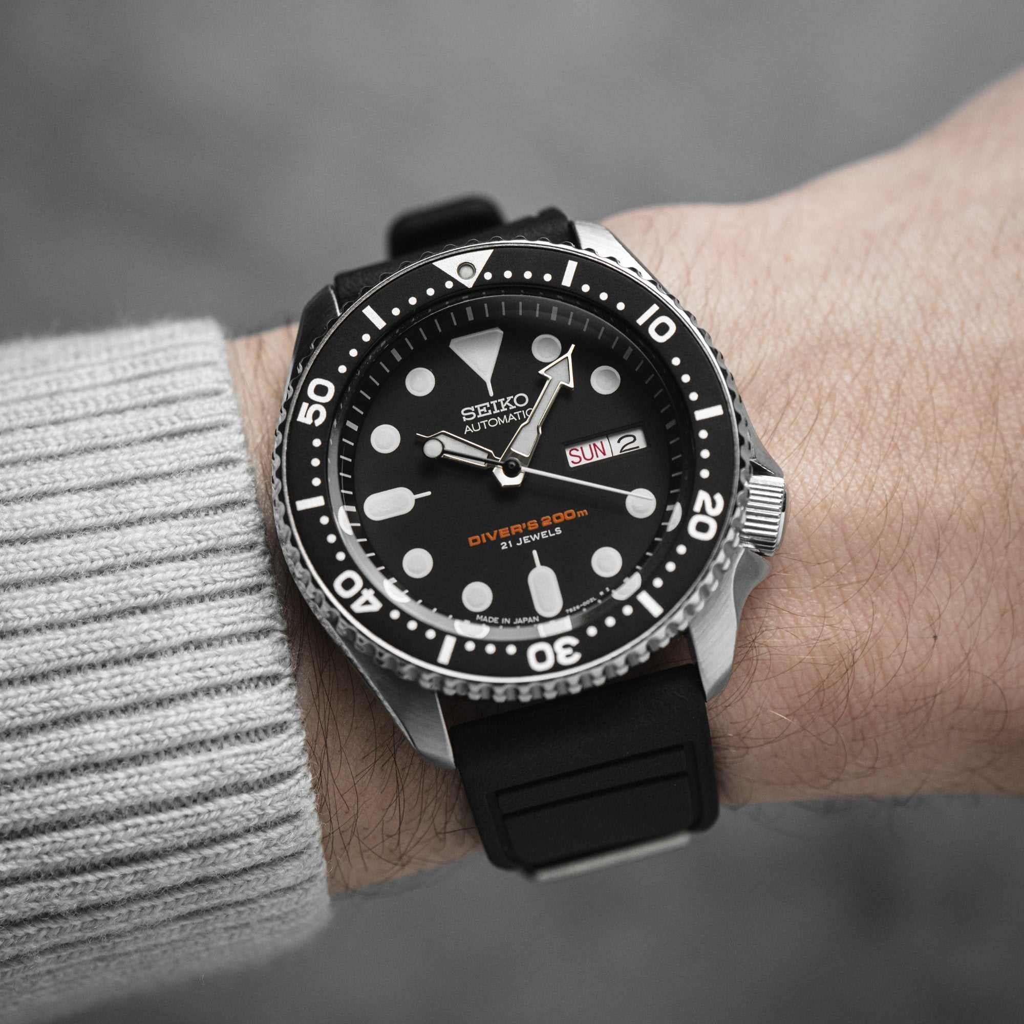Skyward Premium FKM Rubber Watch Strap - Quick Release - Perfect Fit for IWC Big Pilot & More - Orange (2411)