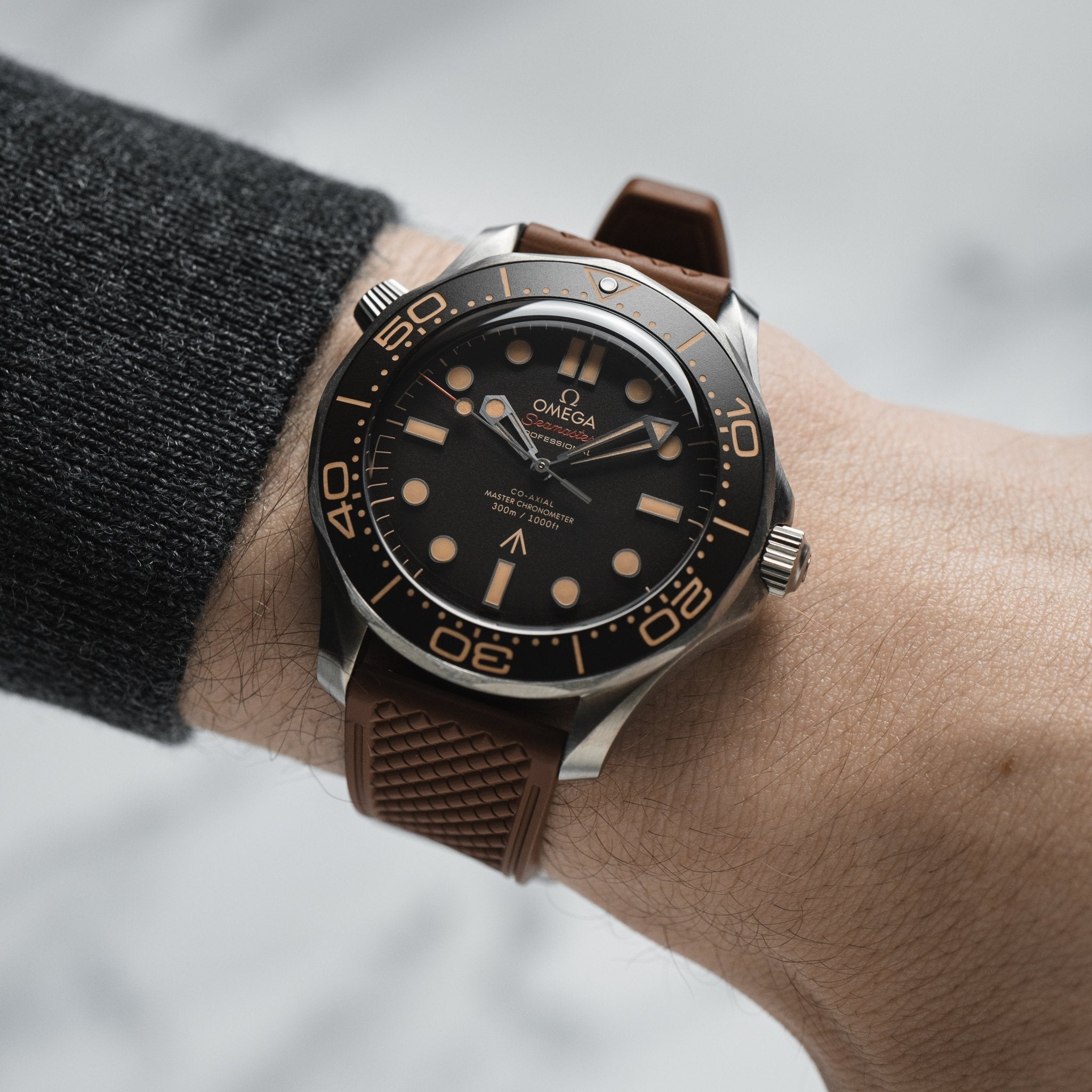 Orange Checkered Quick-Release Vulcanized FKM Rubber Watch Strap (2419)