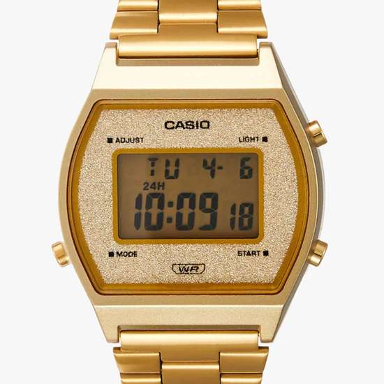 Casio Vintage Gold Digital Watch - A Timeless Retro Piece