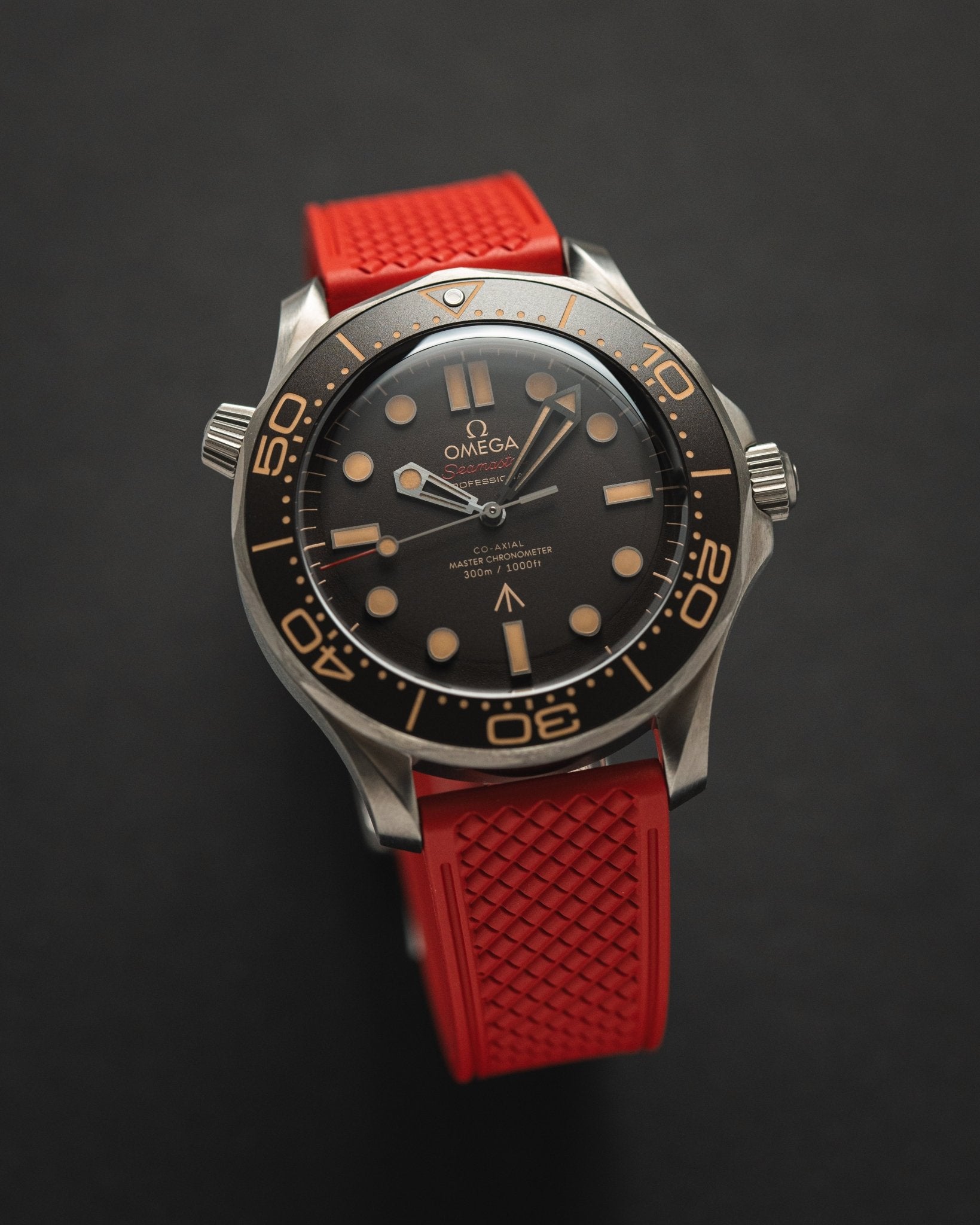 Orange Checkered Quick-Release Vulcanized FKM Rubber Watch Strap (2419)