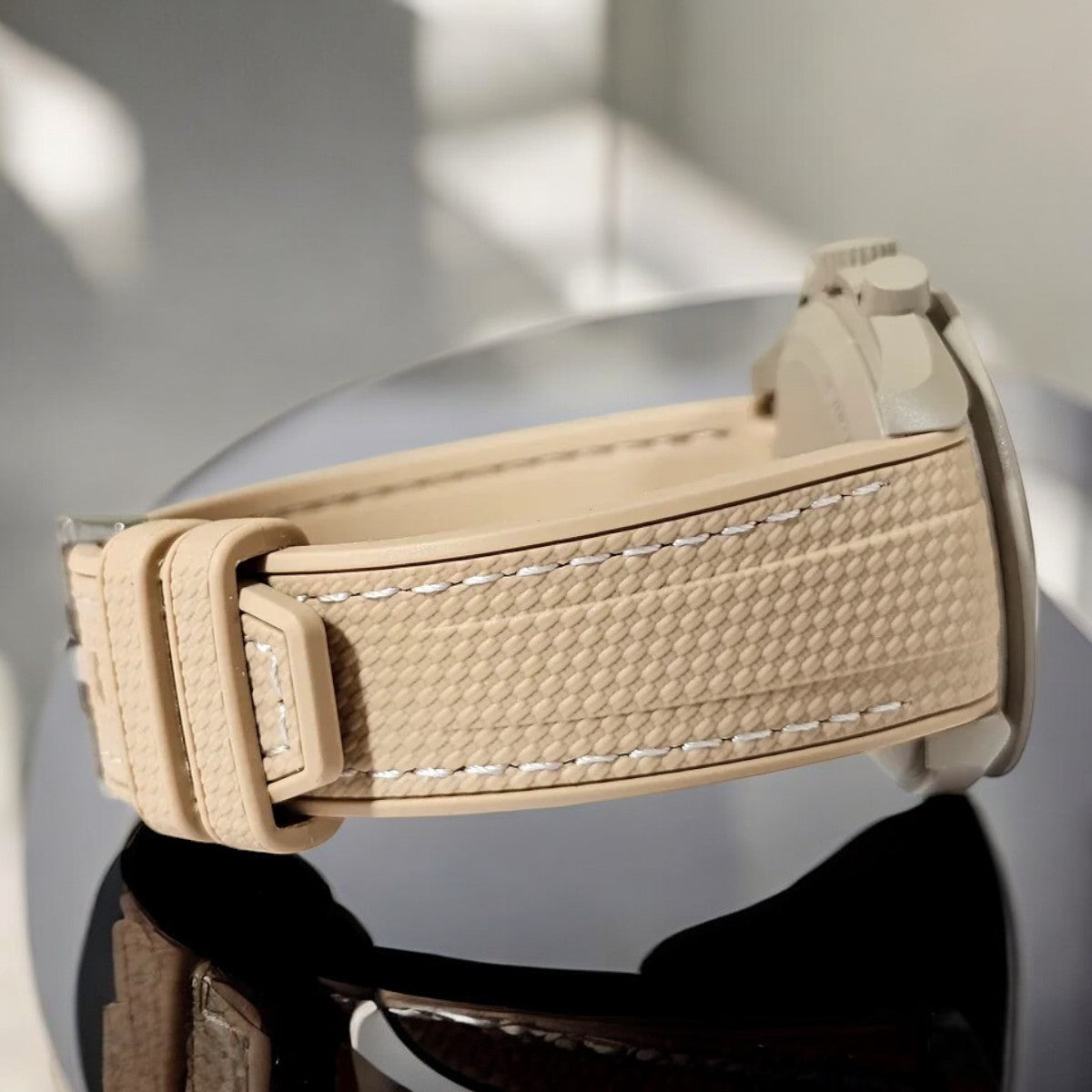 Beige Textured Curved End Rubber Watch Band for Seiko Alpinist (2405)