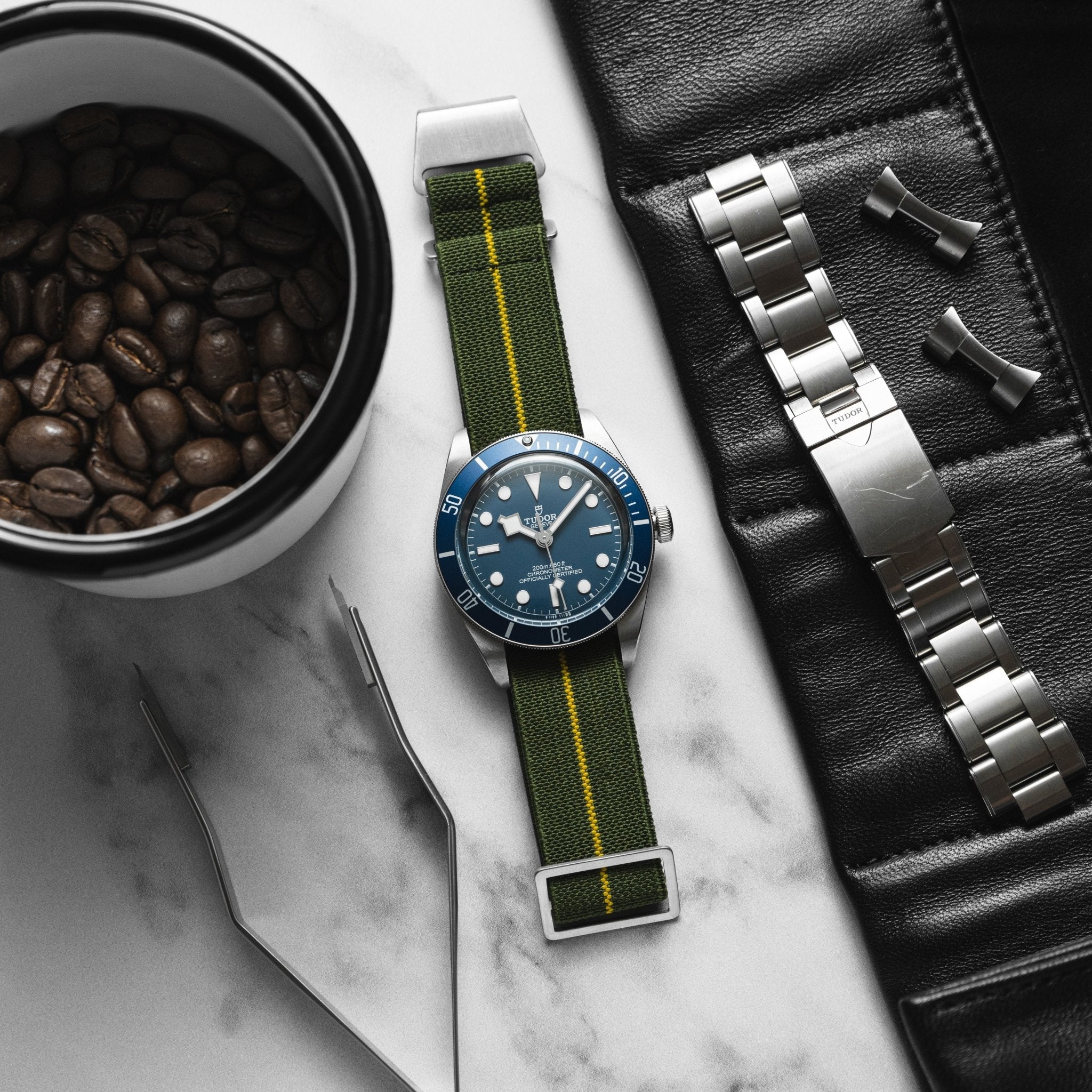 Marine Nationale Parachute Elastic Loop Strap - Blue / Green / Red / White (2417) - A Vintage-Inspired Watch Essential
