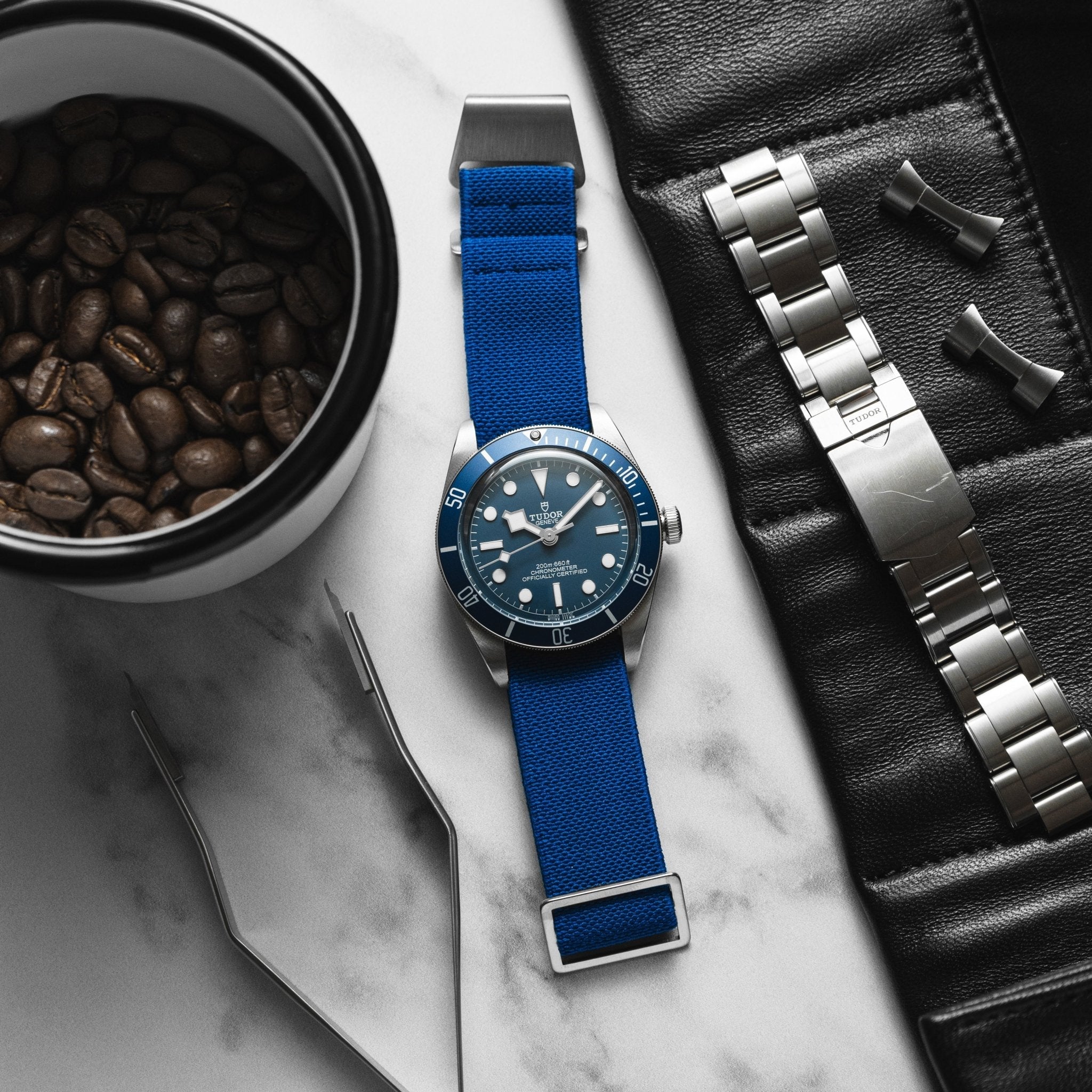 Marine Nationale Parachute Elastic Loop Strap - Blue / Green / Red / White (2417) - A Vintage-Inspired Watch Essential