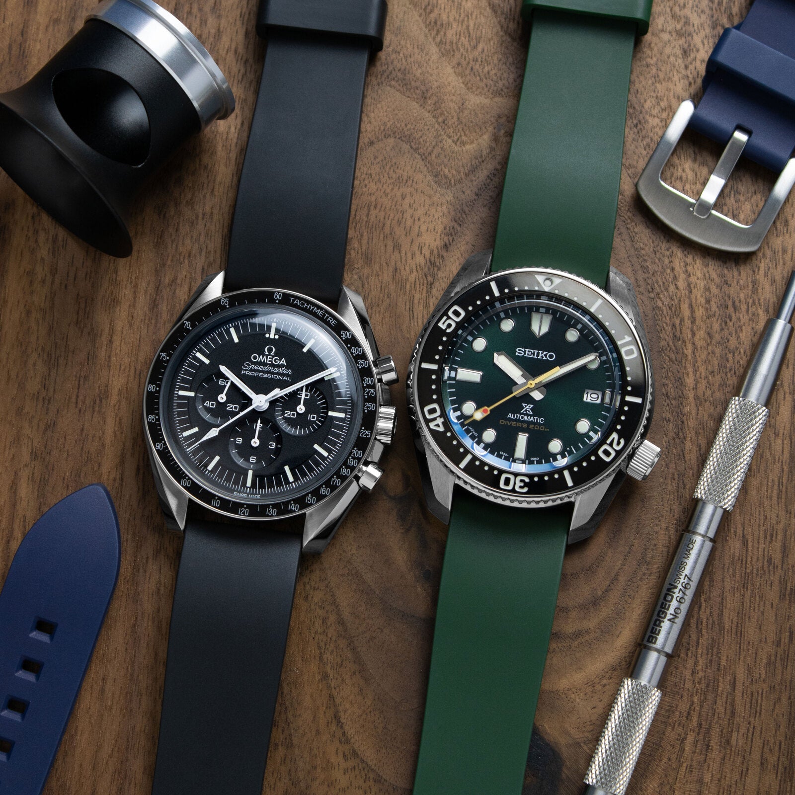 Fort Green Quick-Release Soft Silicone Rubber Watch Strap (2426 | HTS) - Unleash Style and Comfort!